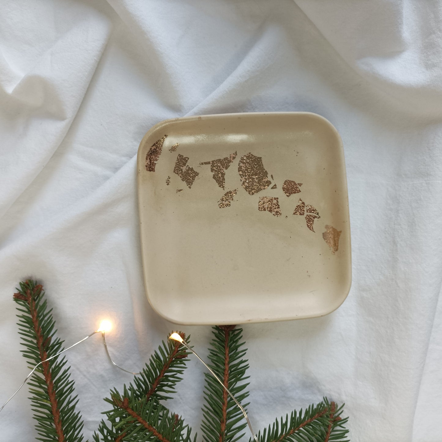 Jesmonite plates for candles and jewelery - heart, square, shell, feather