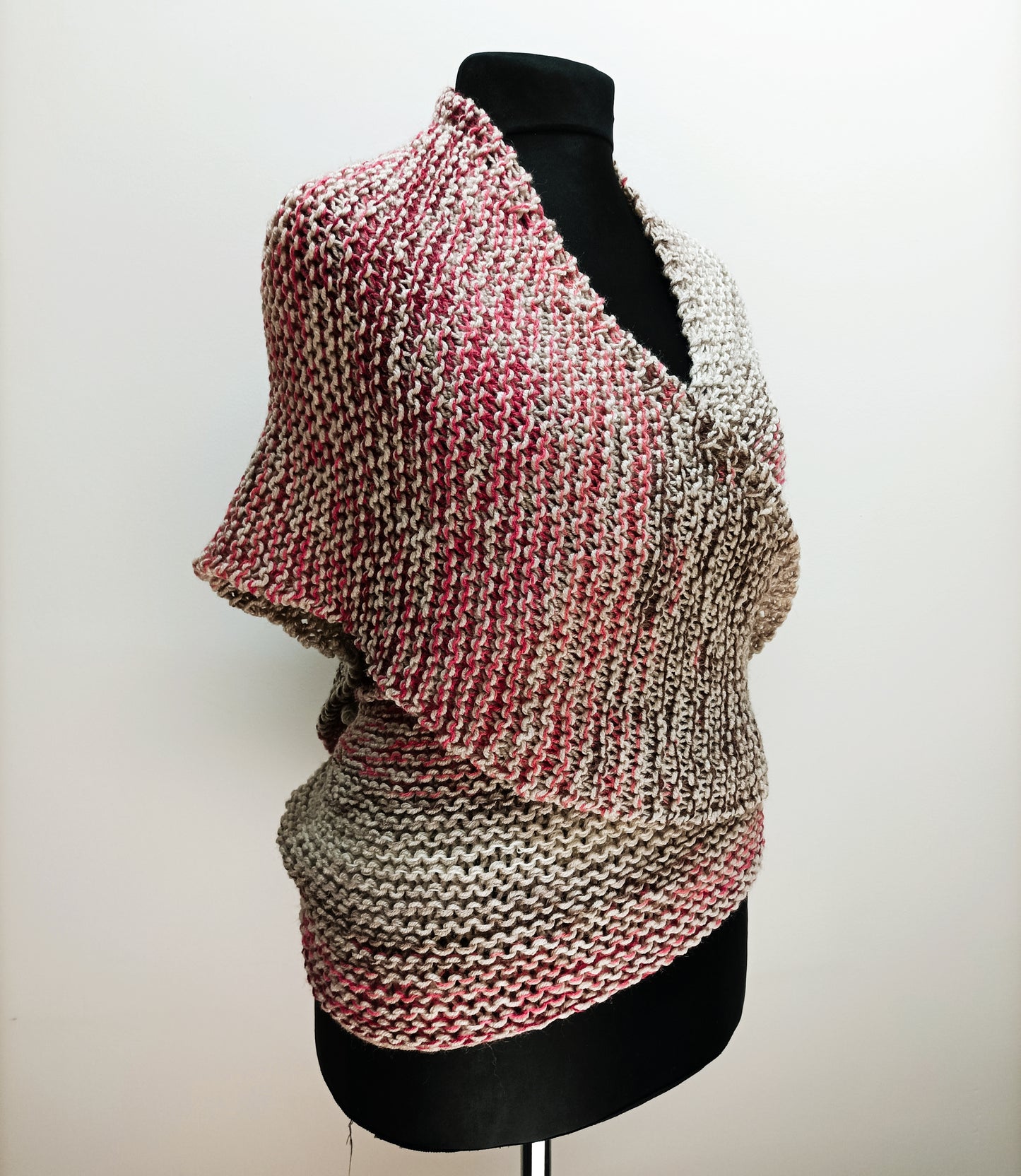 Maxi triangle knitted scarf wrap