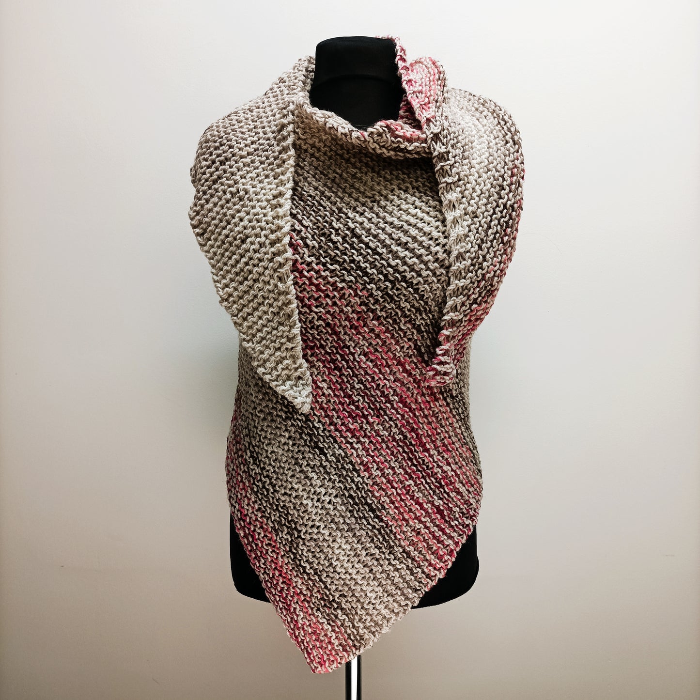 Maxi triangle knitted scarf wrap