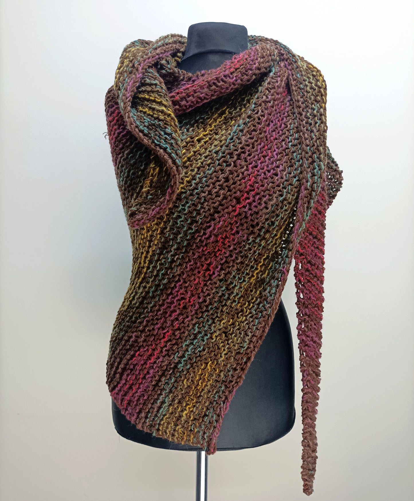 Maxi triangle knitted scarf wrap