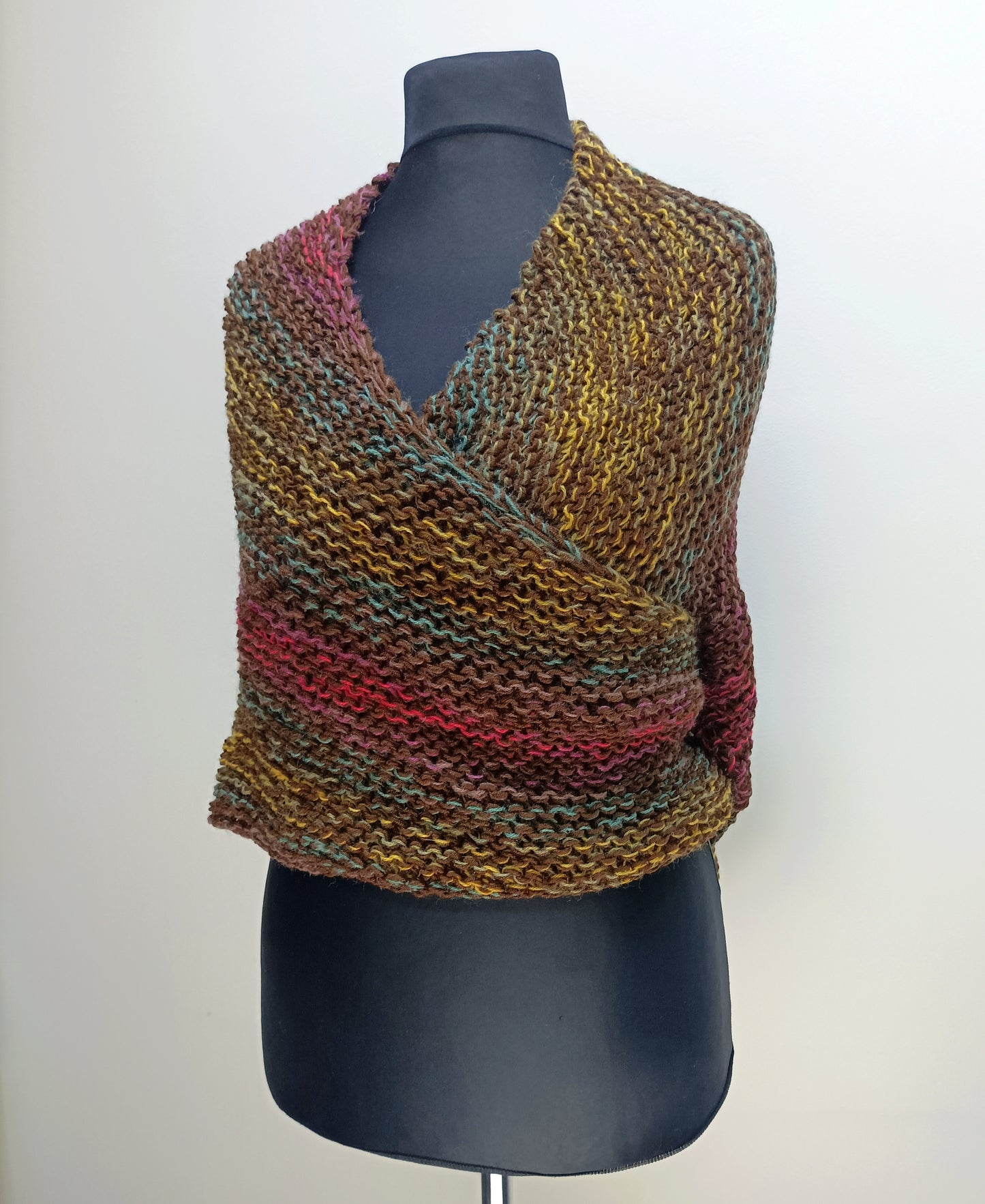 Maxi triangle knitted scarf wrap