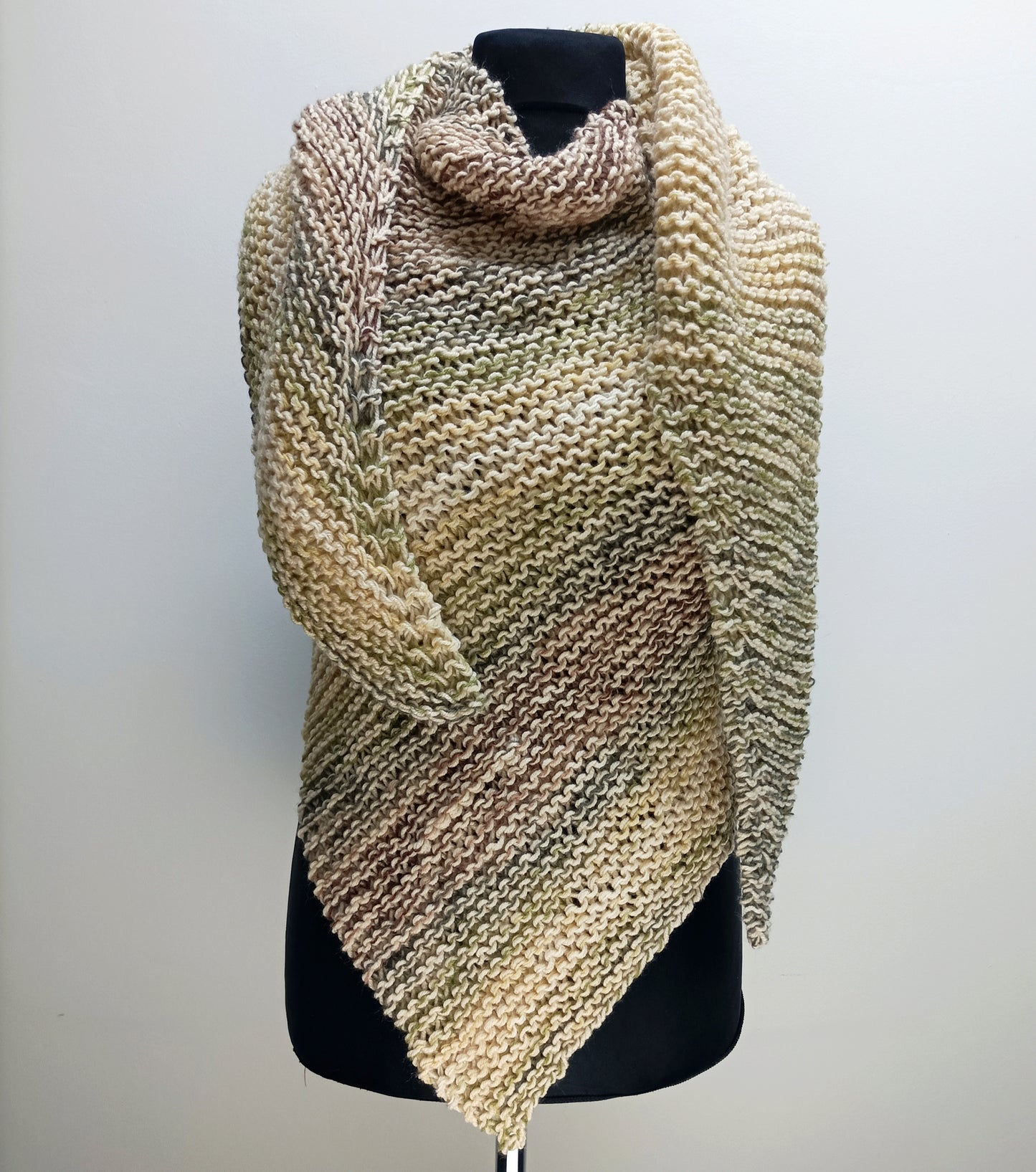 Maxi triangle knitted scarf wrap