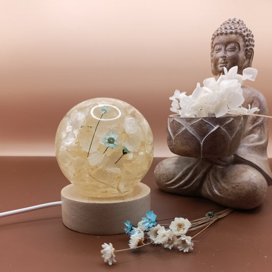 Ball resin lamp with dried flowers - Small