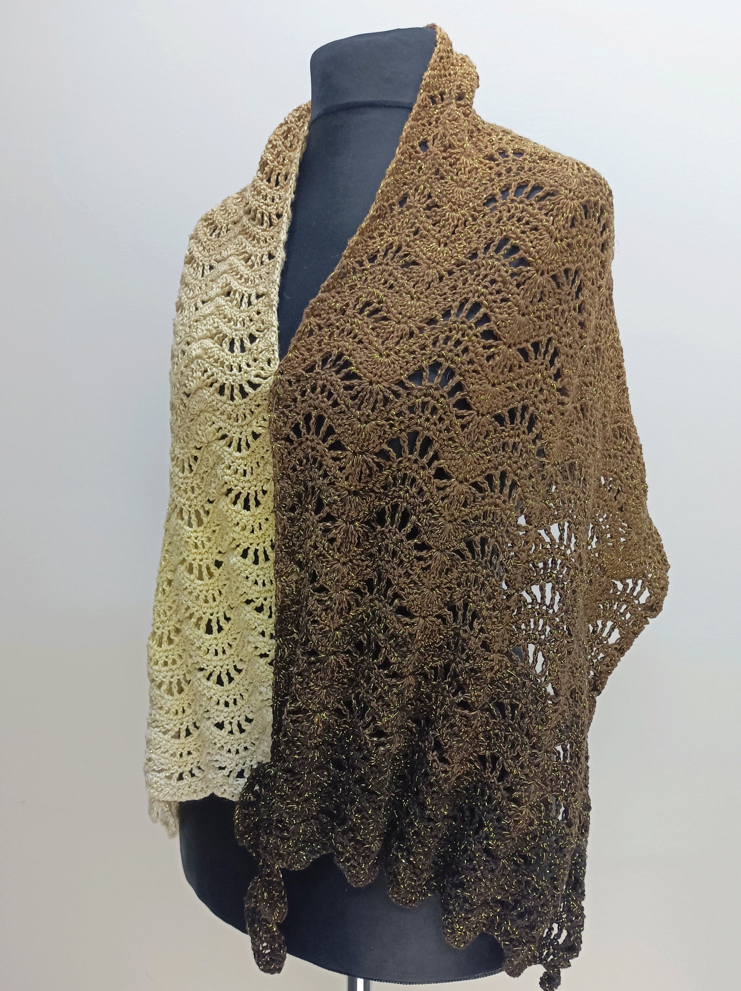 Triangles - Crotchet cotton scarfs wraps with different pattern