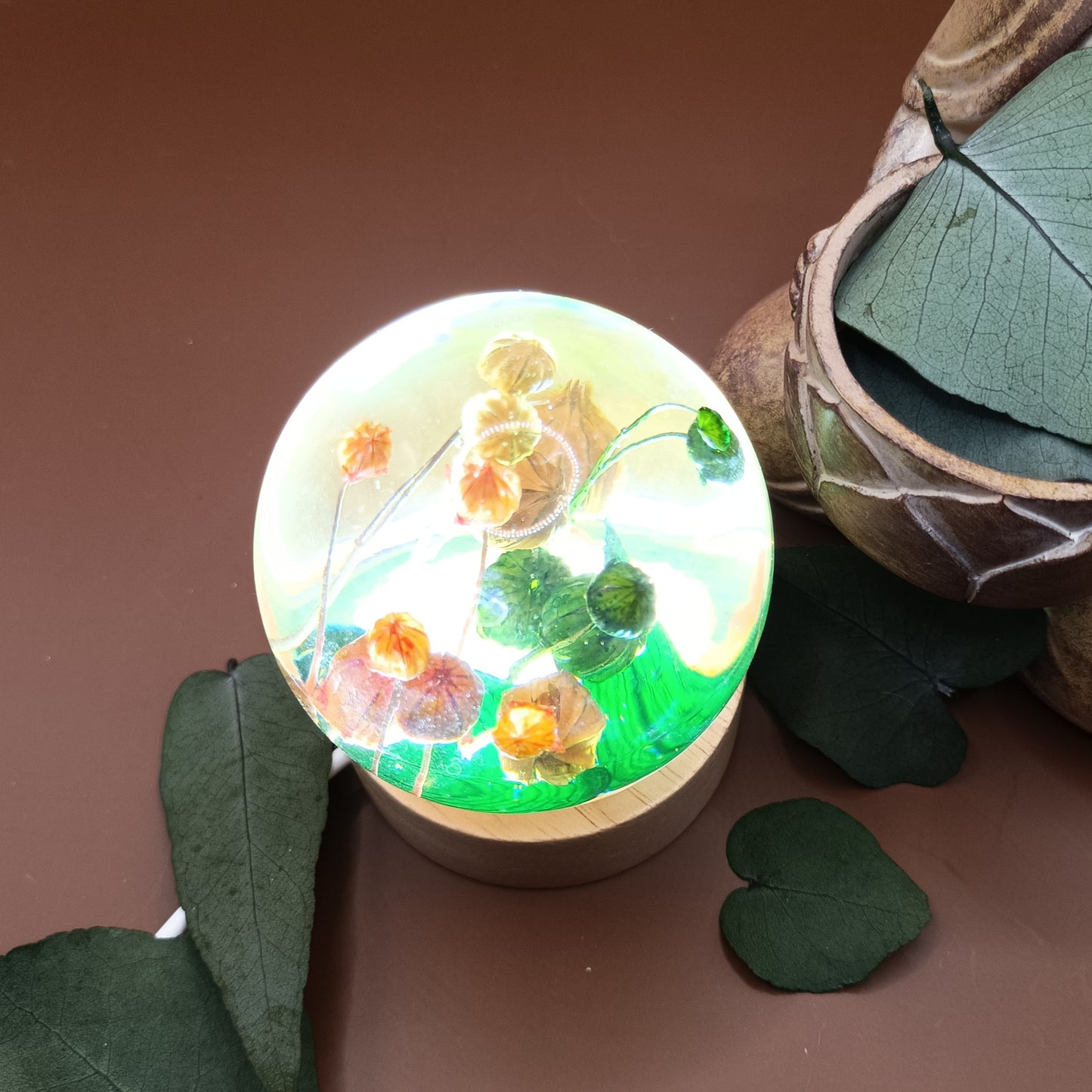 Ball resin lamp with dried flowers - Small