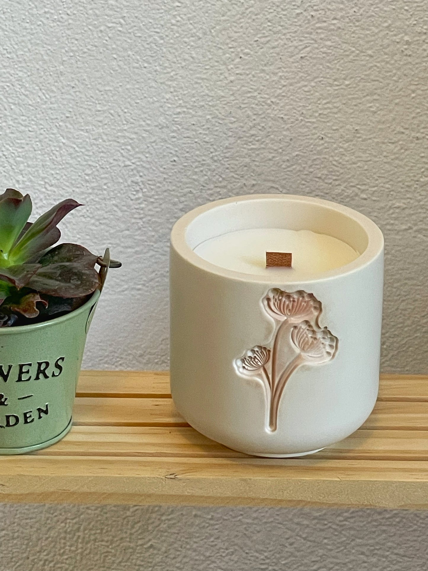 Unique candles in jesmonite jar