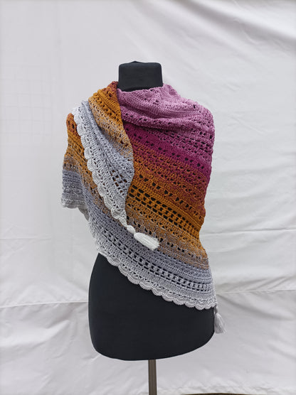 Triangles - Crotchet scarfs wraps with different  pattern