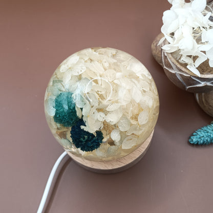 Ball resin lamp with dried flowers - Big