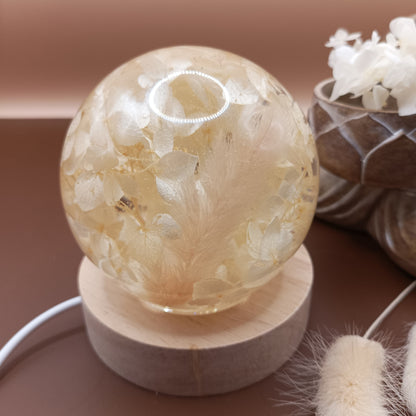 Ball resin lamp with dried flowers - Big