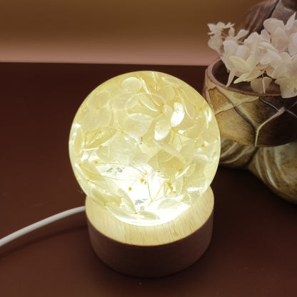 Ball resin lamp with dried flowers - Small