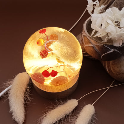 Ball resin lamp with dried flowers - Small