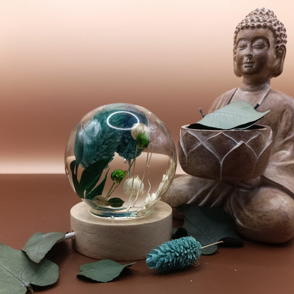 Ball resin lamp with dried flowers - Small